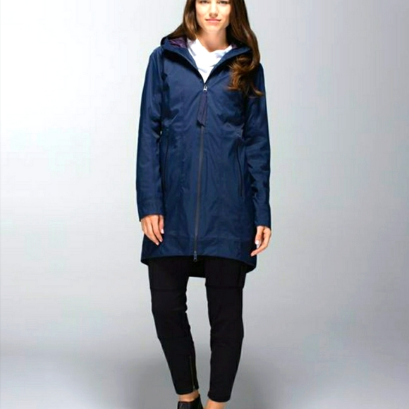 lululemon athletica Jackets & Blazers - Lululemon Fo Drizzle Deep Navy
